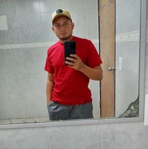 Meet your Posher, Alexi